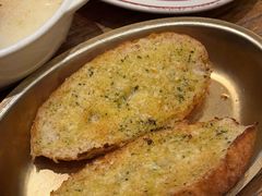 -玛格萝妮比萨屋(四平店)