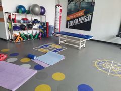 -黑曼巴·悦动游泳健身俱乐部