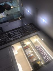 -欧艾美发沙龙