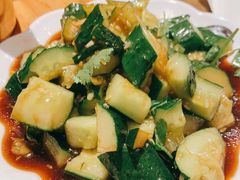 拍黄瓜-聚点串吧·北京烧烤(赵登禹路店)