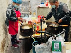 -老婆婆炒饭(小白楼1902欧式风情街店)
