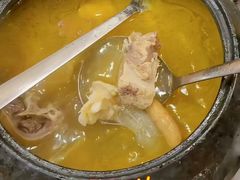 -三锅莊·牦牛肉火锅·香格里拉特色藏餐宴请餐厅(菱角塘路店)