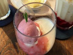 -ROAST coffee & eatery