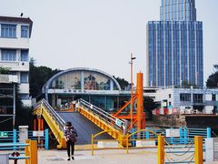 -鱼珠码头(轮渡站)