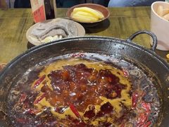 -黄潇洒老火锅(九眼桥宏济巷店)