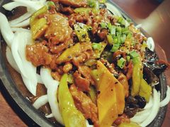 铁板黑椒牛肉-一品半亩园水饺(新城路店)
