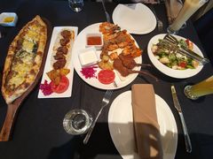 -Efes Turkish & Mediterranean Cuisine 艾菲斯餐厅(陆家嘴店)