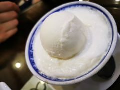双皮奶加雪糕-仁信老铺甜品(北京路店)