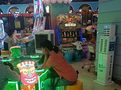 -酷洛小镇(步步高新天地购物广场店)