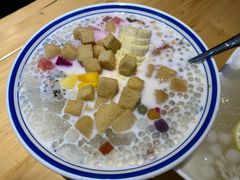 婆婆西米露-串妹花式冰粉(乐山总店)