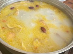 -15年老字号鑫鑫猪肚鸡·椰子鸡海南火锅(兴隆华侨农场店)