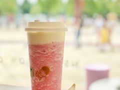 -喜茶(迪士尼小镇DP店)