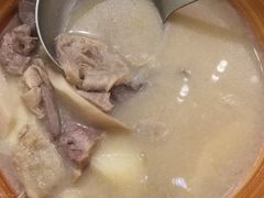 -老人和饭店(淮海中路店)