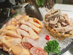 -洪氏嗨捞·猪肚鸡火锅(阳光天地店)