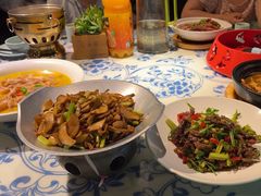 -卢大鲜鱼头捞饭(美利广场店)