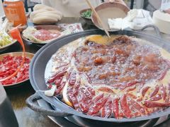 -黄潇洒老火锅(九眼桥宏济巷店)