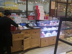 面包甜点陈列柜-味多美蛋糕(看丹桥店)