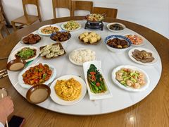 -聚农庄民宿农家院(梨木台东山店)