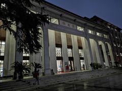 -武汉大学图书馆·文理学部总馆