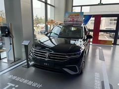 -润华上汽大众(济南汽车公园店)