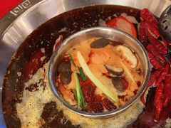 -山城年华老火锅(玉林店)