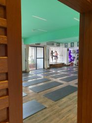 -广州萨谛艾扬格瑜伽中心