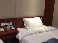 -兴芮温泉度假区