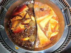 -重庆巴将军原味火锅(世贸店)