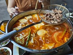 -苗侗地道红酸.酸汤鱼·酸汤牛肉