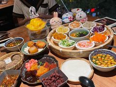 -包整·丝娃娃(一览甲秀楼风景店)