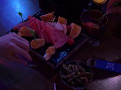 -夜火烤摊·东北烧烤酒场·老杨小黄鱼