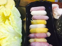 -左庭右院鲜牛肉火锅(金山万达店)