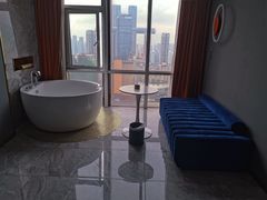 -Ting无边际江景酒店(重庆解放碑云端之眼店)
