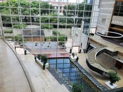 -上海外滩茂悦大酒店
