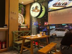 大堂-木屋烧烤(万德庄店)