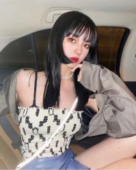 -丝语萱形象