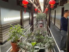 -唔呶喔哩酒家(生产街店)