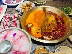 番茄鸳鸯锅-小龙坎老火锅(红旗街店)