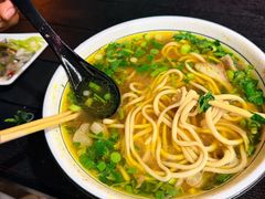 -杨记清芳牛肉拉面(宝龙广场店)