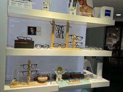 -浮光眼镜·蔡司视觉合作·数字验配中心(陆家嘴店)