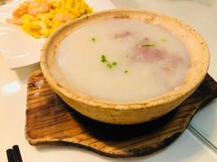 -新大咀港式茶餐厅(宝山万达店)
