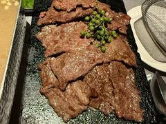 -左庭右院鲜牛肉火锅黑金店(陆家嘴中心店)