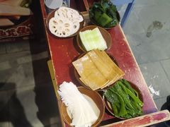 -卤校长老火锅(沙坪坝直营店)