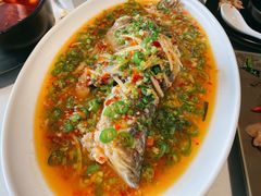 -本来精品川菜(嘉里中心店)