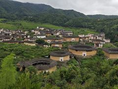 -初溪土楼群