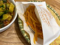 -陇上秦轩西安biangbiang面(朝龙汇店)