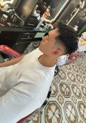 -豪帅男士理容馆