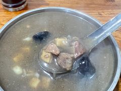 -丁红照水煎包胡辣汤