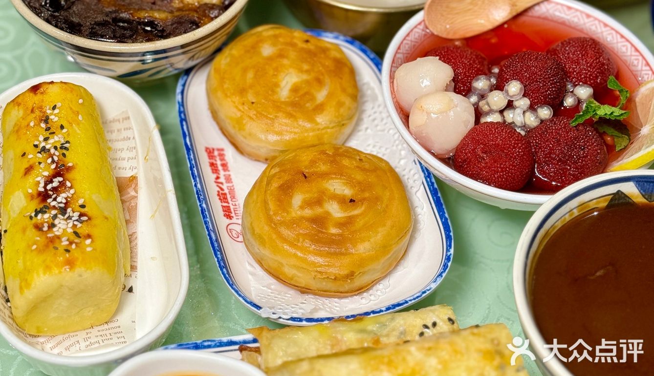 一定要带朋友来这家美食集合店，太赞了！