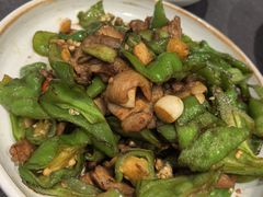 -柒园·三十年创意杭帮菜(龙湖滨江天街店)